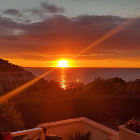 Apartamento Con Piscina - Tossa - Magnificas Vistas Al Mar Gerona Buitenkant foto